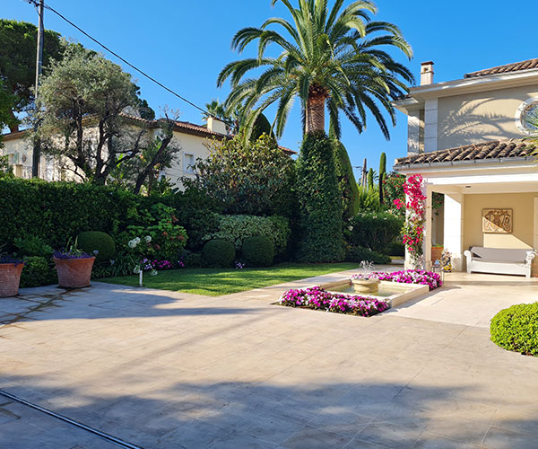 Entretien de jardin Antibes, Entretien de jardin Juan les pins, Entretien de jardin Biot, Entretien de jardin Cannes, Entretien de jardin Valbonne, Entretien de jardin 06